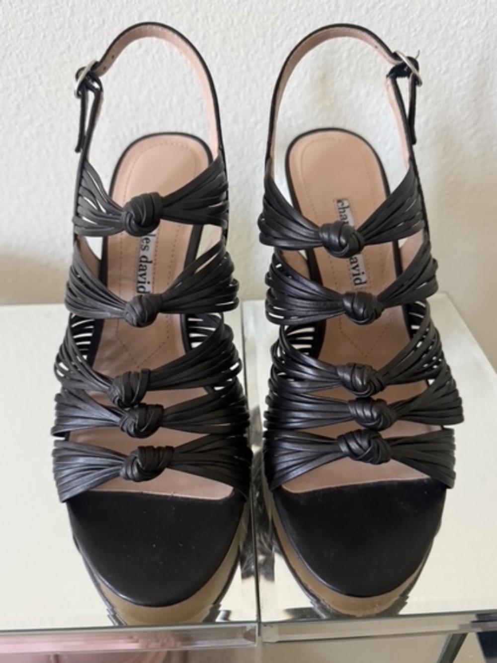 NWOB Charles David Crest Heel Sandals in Black - Size 7